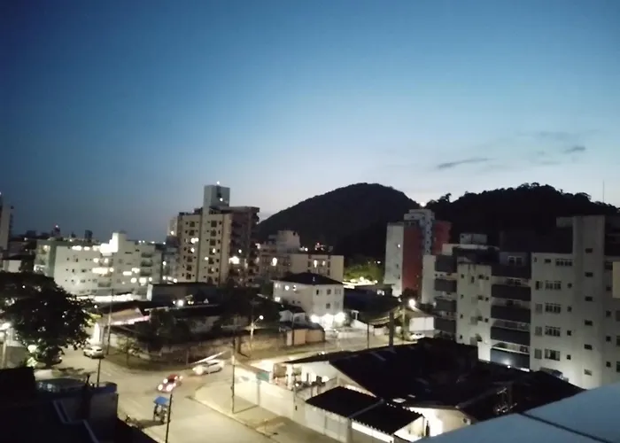 Cobertura Com Churrasqueira Propria Perto Da Praia Da Enseada- Excelente Para Familia E Amigos Guarujá